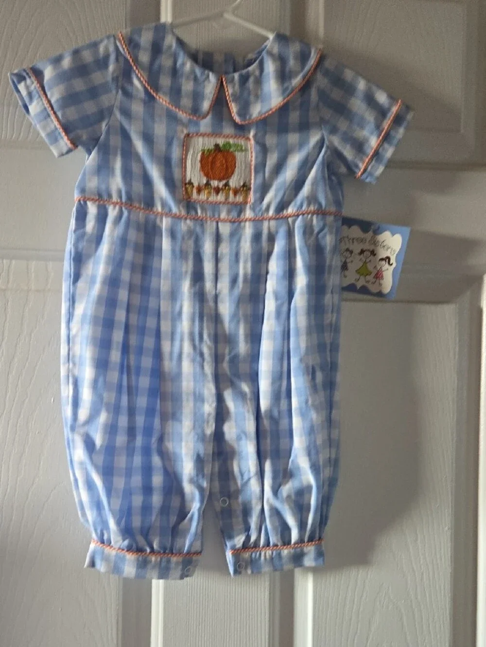 Three Sisters light blue